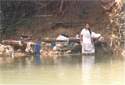 151-BelizeRiverLaundry