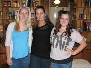 TurkeyDay_Erika_Devan_Leah