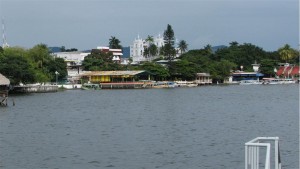 CatemacoTownfromPiers CatemacoTownfromPiers