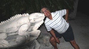 John_Iguana_Kiss