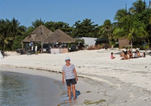 Corona_Peg-Actors Corona_Peg-Actors