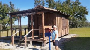 6CrackerPostOffice 6CrackerPostOffice